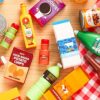 JOYIN 30 Pezzi Giocattoli per Bambini in Plastica Giocattoli Alimentari Scatole della Spesa, Giochi di Imitazione Accessori da Cucina, Cibo Finto Regali per Bambini e Giocattoli al Coperto - immagine 8