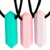 Tilcare Chew Chew Collana per Masticare il Pastello Sensoriale - Migliori Strumenti per l'Autismo - Durevoli e forti Giocattoli Masticabili in Silicone - Ciondolo per Masticare per Ragazzi e Ragazze