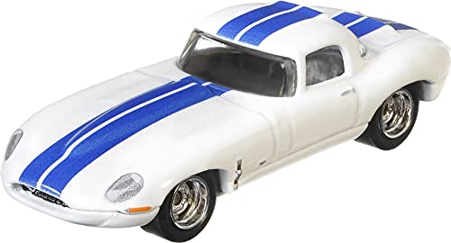 Hot Wheels Jaguar Lightweight E-Type Vehicle, Car Culture Circuit Legends Vehicles for 3 Kids Years Old & Up, Premium Collection of Car Culture 1:64 Scale Vehicles