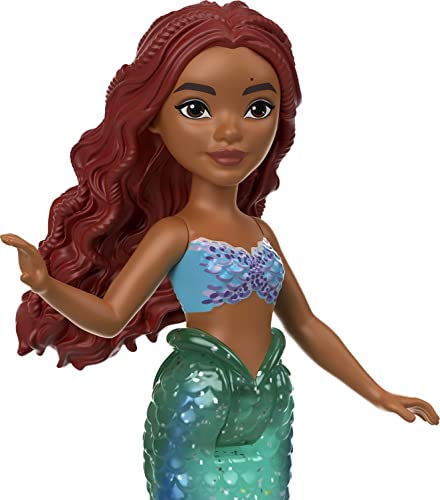 Disney La Sirenetta - Set di Mini Bambole Ariel e le Sue Sorelle, Assortimento delle 7 Sirene da Collezionare, Ciascuna con Dettagli Unici sulla Coda, Giocattolo per Bambini, 3+ Anni, HLX17 - immagine 5