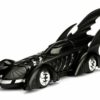 Jada Toys - Modellino della Batmobile Altamente Dettagliato in Scala 1:24 con Statuetta Batman, Cabina e Porte Possono Essere Aperte, con Ruota Libera - immagine 3