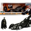 Jada Toys - Modellino della Batmobile Altamente Dettagliato in Scala 1:24 con Statuetta Batman, Cabina e Porte Possono Essere Aperte, con Ruota Libera - immagine 15