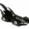 Jada Toys - Modellino della Batmobile Altamente Dettagliato in Scala 1:24 con Statuetta Batman, Cabina e Porte Possono Essere Aperte, con Ruota Libera - immagine 5