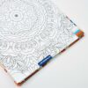 Kit Mandala Esplora il significato dei colori con oltre 150 mandala da colorare e 24 pennarelli a doppia punta relax - immagine 3
