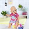 Baby Born Pigiama da Bagno con Scarpe 43 cm - per Bambini Dai 2 Anni in Su - Facile per Mani Piccole - Include Completino, Scarpe & Gruccia - immagine 5