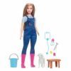 Barbie Carriere Veterinaria 65° Anniversario, Set con Bambola bionda e agnellino con Le Orecchie Che Si muovono, 10 Accessori a Tema Inclusi, Giocattolo per Bambini, 3+ Anni, HRG42 - immagine 6