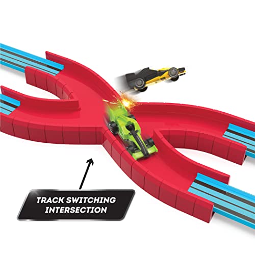 Driven by Battat Drag Race Track Play Set-Large La Pista di Corsa Turbo Dash – Set di 28 Pezzi con Circuito e 2 Macchine – Giocattolo per Bambini di 3 Anni in su, Colore Blu, WH1116C1Z - immagine 8
