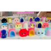 Sbabam s.r.l. Peluche Little Kitties Magici Amici, Pack da 3 Pezzi con soggetti Differenti con Adesivi. Le Casette brillano al Buio. - immagine 3