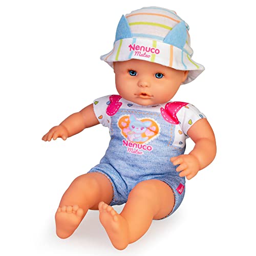 Nenuco - A passeggio con Mateo, bambola corpo morbido 35 cm, con zainetto porta bebè 2 in 1 che si trasforma in sedia, con accessori, per bambine/i dai 2 anni,Famosa 700017206 - immagine 4