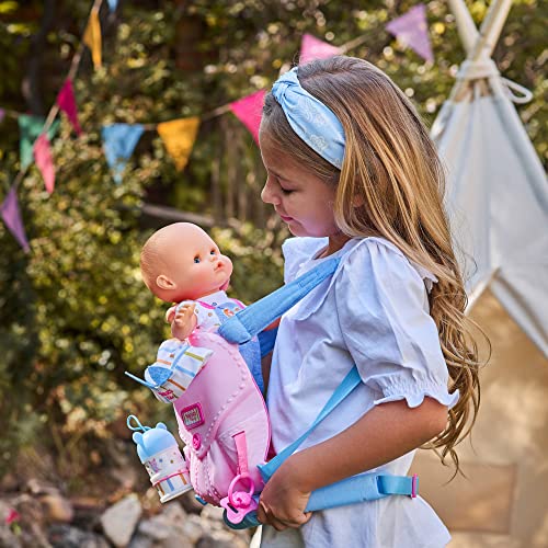 Nenuco - A passeggio con Mateo, bambola corpo morbido 35 cm, con zainetto porta bebè 2 in 1 che si trasforma in sedia, con accessori, per bambine/i dai 2 anni,Famosa 700017206 - immagine 15