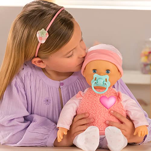 Nenuco - Senti Il ​​Suo cuoricino, Bambola sensoriale, Morbida, con Effetti di Vibrazione Che riproducono Il cuoricino, Indossa Abiti di Diverse Tessuti, per Bambine/I dai 3 Anni, Multi., Taglia Unica - immagine 3
