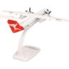 herpa Snap-Fit modellino aereo QantasLink DHC-8-300 – VHTQZ “Bundaberg, miniatura in scala 1:100, pezzo da collezione, modello con supporto, plastica - immagine 3