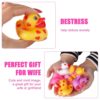 24 Pezzi Anatroccoli di San Valentino in Gomma, Mini Giochi di Anatroccolo da Bagno Carini, Piccoli Regali Colorati di Anatroccoli per San Valentino, Piccoli Regali di San Valentino per Bambini - immagine 3
