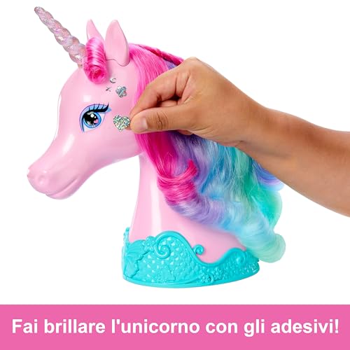 Barbie - Styling Head Unicorno, testa pettinabile con criniera dalla fantasia colorata, tanti accessori per lo styling e adesivi scintillanti, giocattolo per bambini, 3+ anni, HMD83 - immagine 5