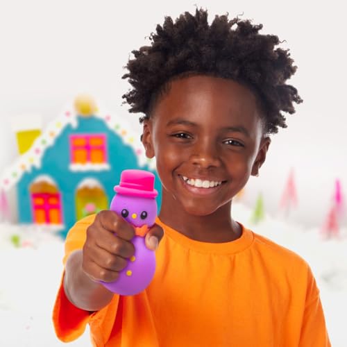 Schylling NeeDoh Squishmas Groovy Glowman, giocattolo natalizio antistress simile alla neve, in colori assortiti, dai 3 anni agli adulti (confezione da 1) - immagine 6
