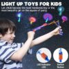 ZZXLOPEZ 20 Pezzi Elicottero Volante con Fionda, Elicottero Volare Giocattolo, Elicottero a Slingshot Razzo, LED Luminosa Flying Giocattoli, Giocattoli per Feste per Bambini Giocattoli Regali di Festa - immagine 4